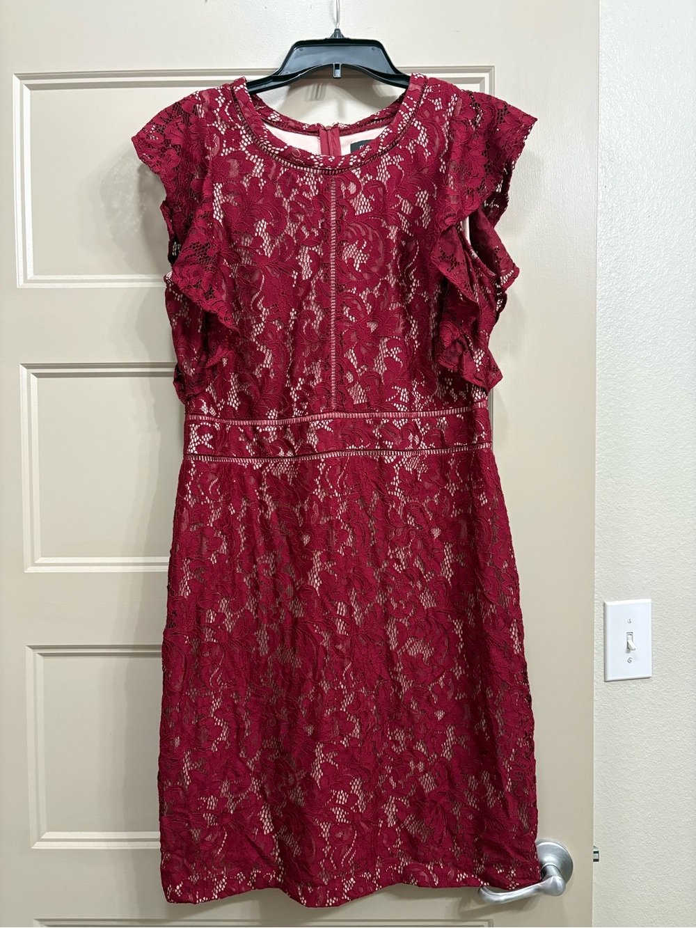Women’s Lace Overlay Ruffle Sleeve Dress - Burgundy